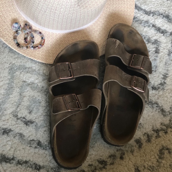 Birkenstock Shoes - Birkenstock Sandals Brown Oiled Tobacco Finish